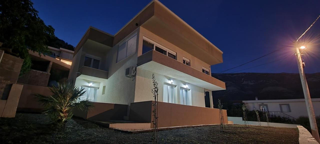 Deluxe Apartmani Vila Pejovic Сутоморе Экстерьер фото